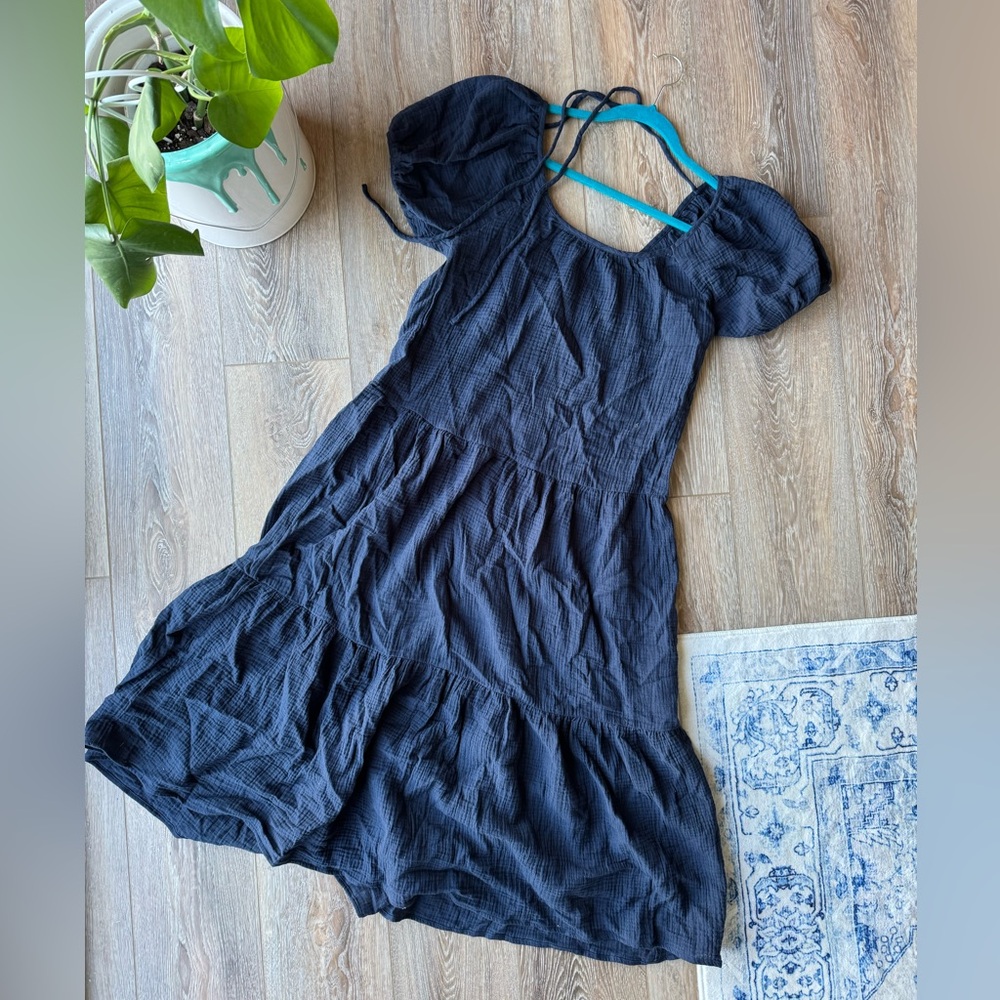 NWOT Socialite Puff Sleeve Maxi Dress in Navy Size Small